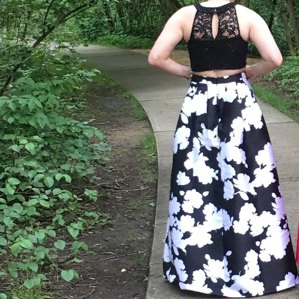 Black and white 2 piece prom/formal dress.